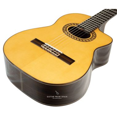 Prudencio Saez 200 Cutaway Requinto 200 Special sizes