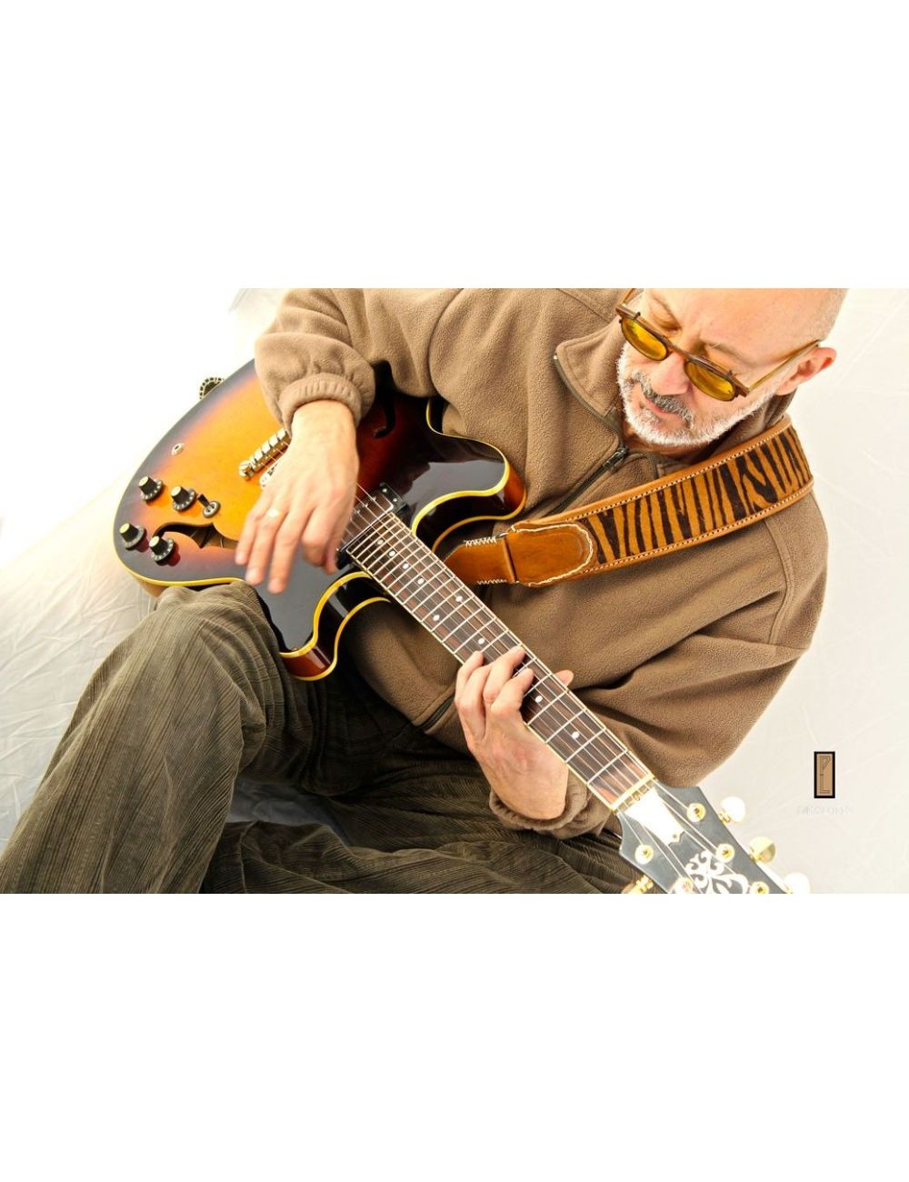 guitar strap Paco Lopez PLE-10 for acoustic and electric guitar PLE10 Guitar Straps