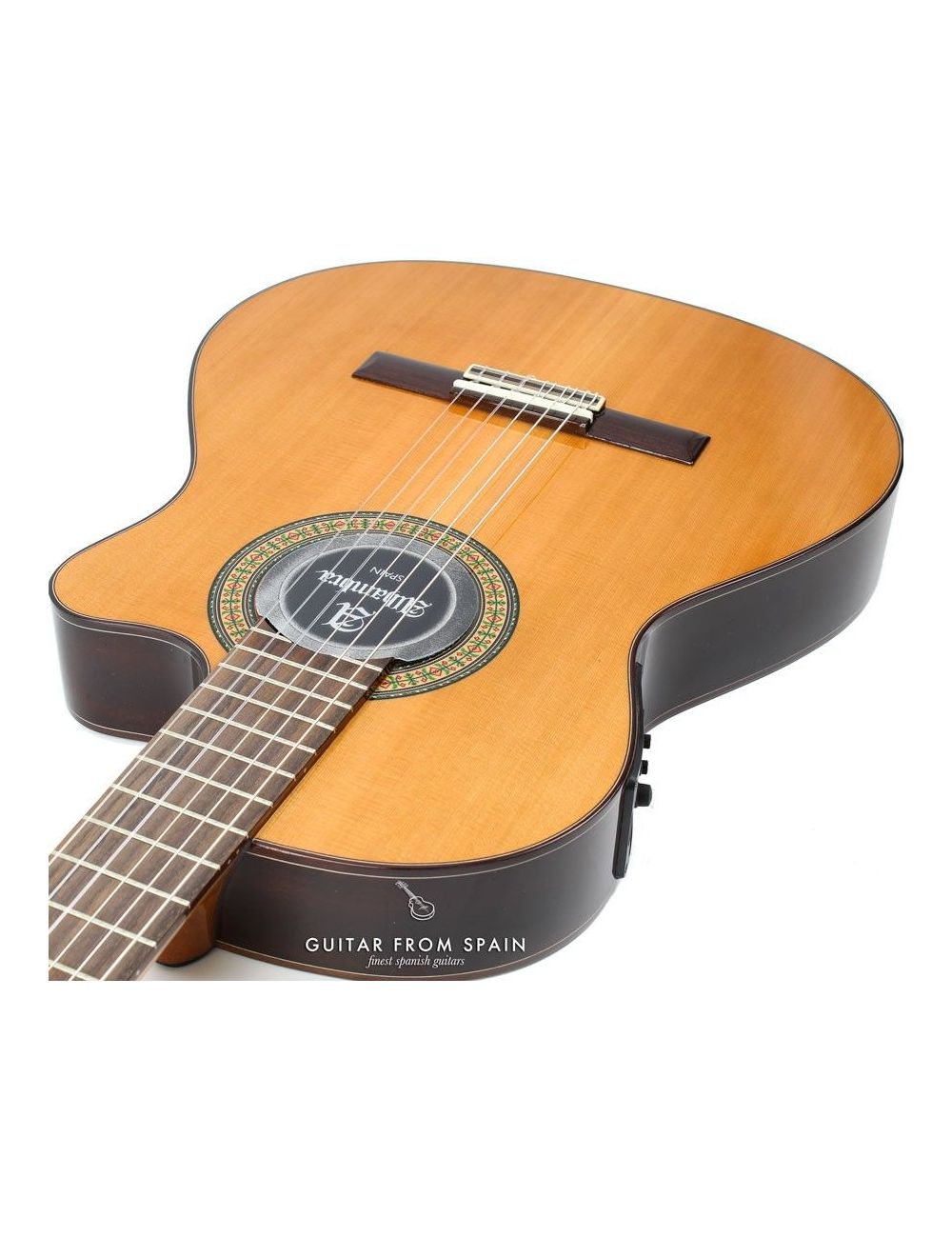 Alhambra 3CCTE1 Electro-classical guitar narrow body 3CCTE1 Thin body