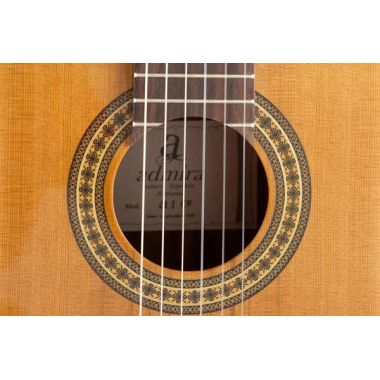 Admira A1 guitare classique