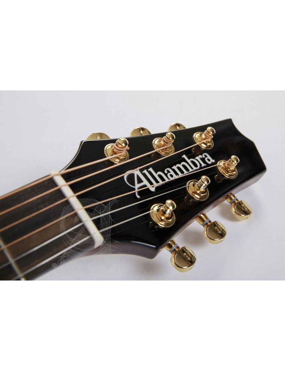 Alhambra CSS3 CW E9 Crossover Acoustic Guitar 8779V Crossover