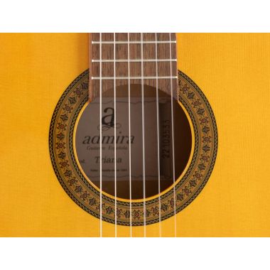 Admira Triana C Cutaway Flamenco Gitarre